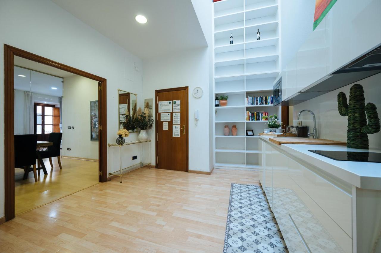 Homeyseville-Amazing Views Cathedral Tomas De Ibarra - 8 Pax, Parking Optional Exterior photo