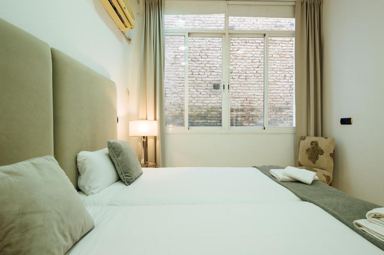 Homeyseville-Amazing Views Cathedral Tomas De Ibarra - 8 Pax, Parking Optional Exterior photo