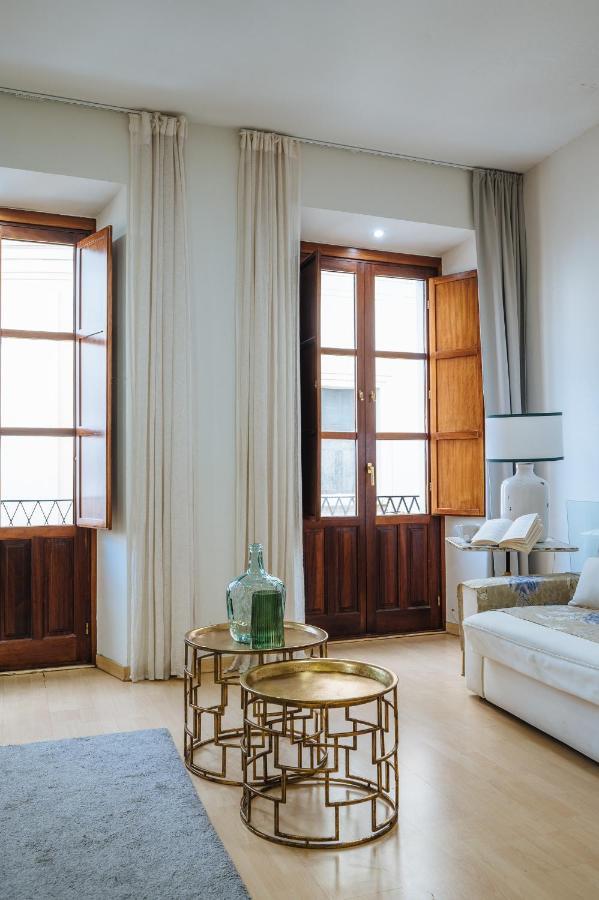 Homeyseville-Amazing Views Cathedral Tomas De Ibarra - 8 Pax, Parking Optional Exterior photo