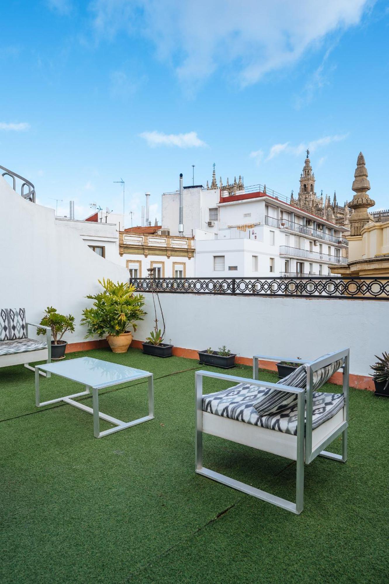 Homeyseville-Amazing Views Cathedral Tomas De Ibarra - 8 Pax, Parking Optional Exterior photo