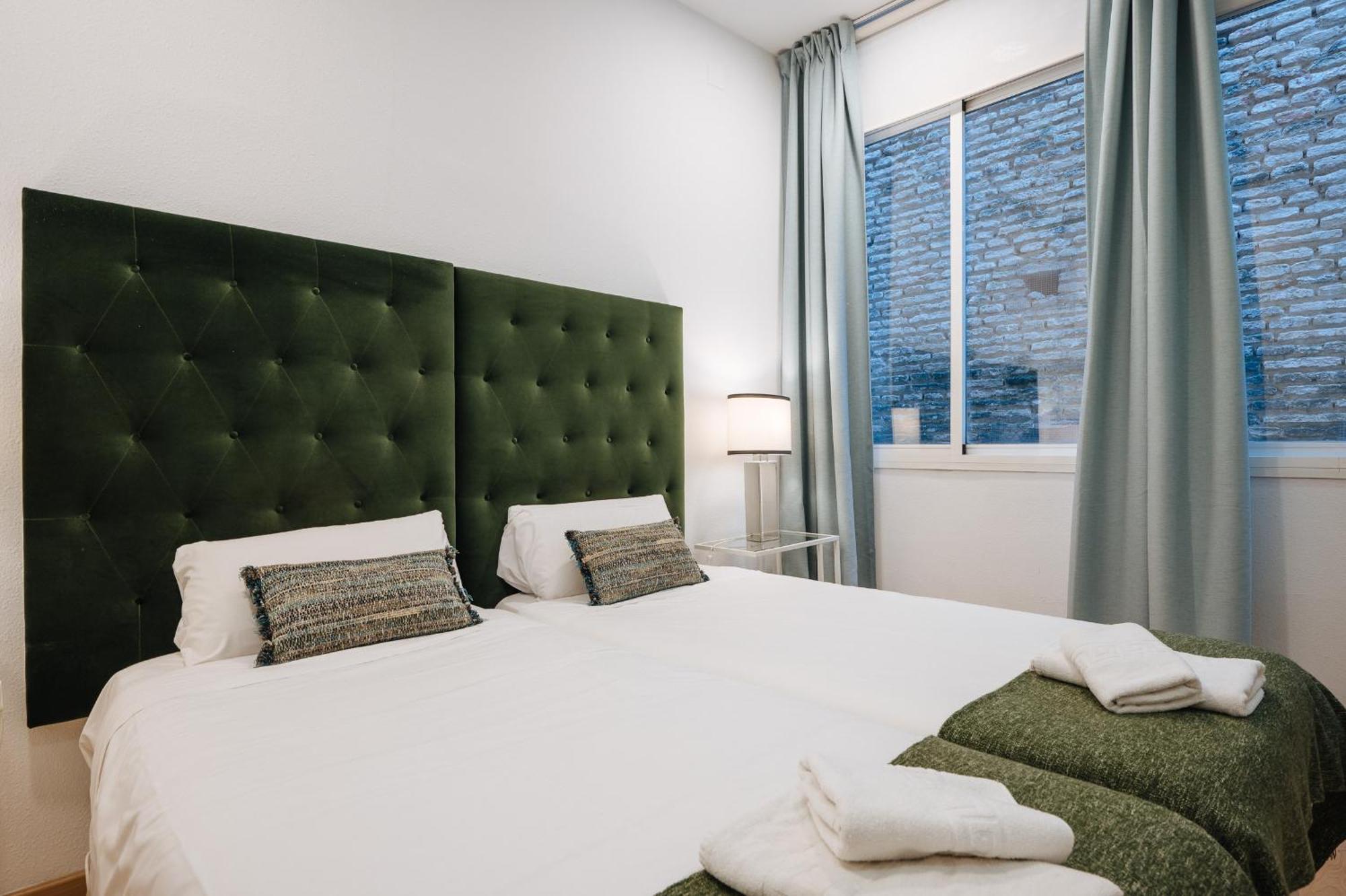 Homeyseville-Amazing Views Cathedral Tomas De Ibarra - 8 Pax, Parking Optional Exterior photo