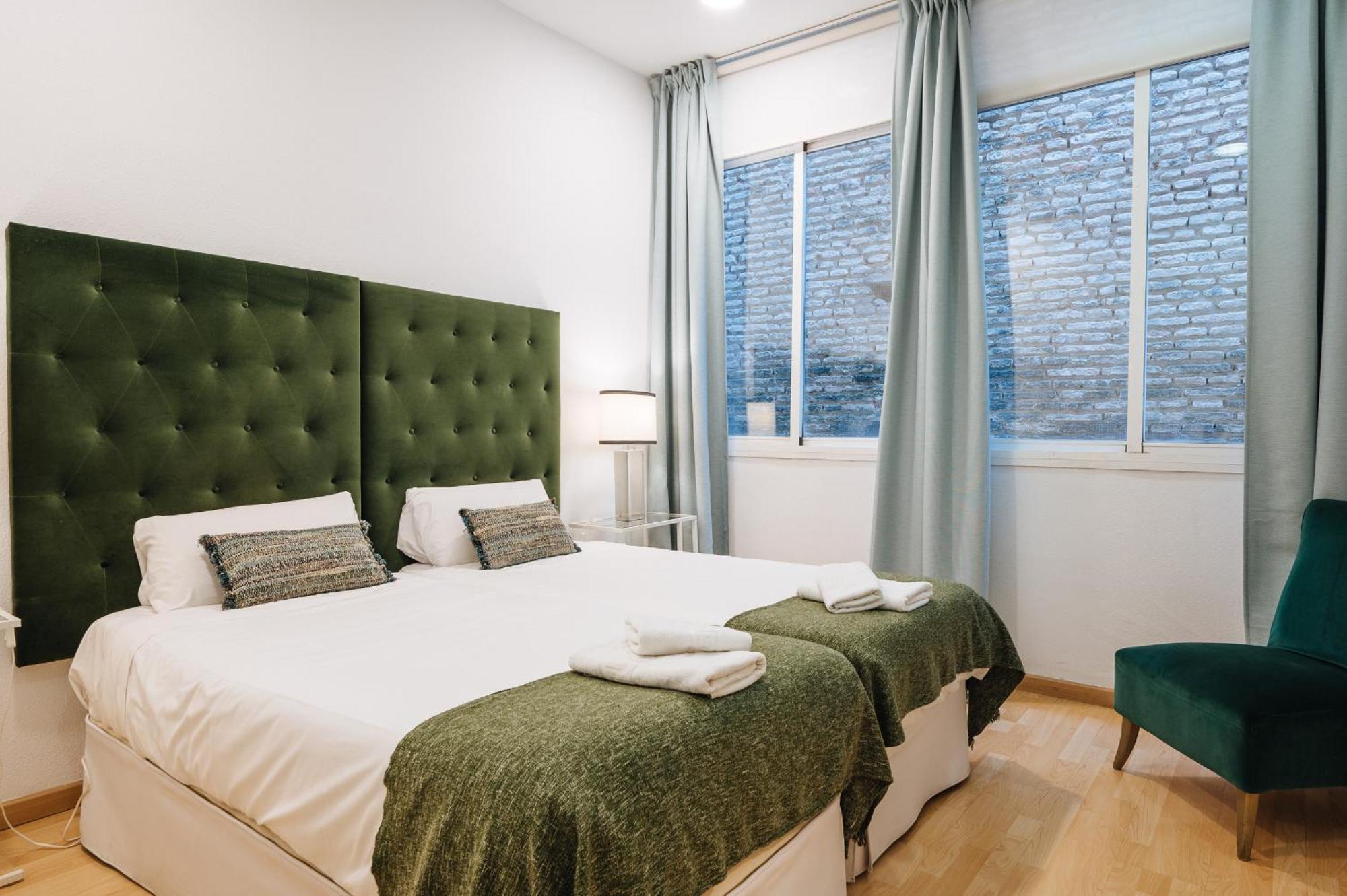 Homeyseville-Amazing Views Cathedral Tomas De Ibarra - 8 Pax, Parking Optional Exterior photo